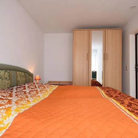 Ferienwohnung-6-15 Baabe